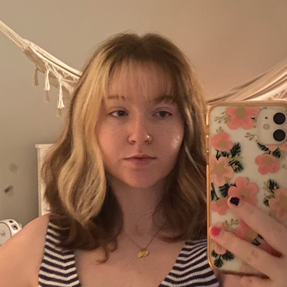 Meet your Posher, Lauren